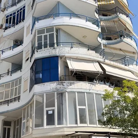 Vivi La Tua Con L'appartamento 2 Di Ervin! Enjoy Your With Ervin's 2! Apartamento Vlorë