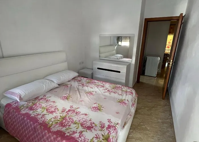 Vivi La Tua Con L'appartamento 2 Di Ervin! Enjoy Your With Ervin's 2! Apartman *