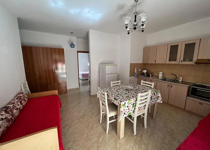 Apartman Vivi La Tua Con L'appartamento 2 Di Ervin! Enjoy Your With Ervin's 2! Vlora
